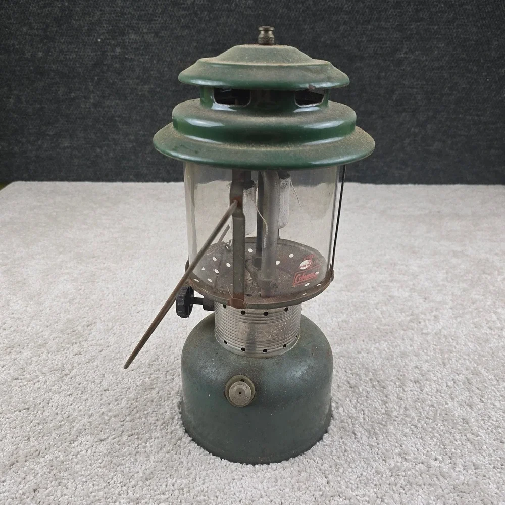 1971 Coleman Lantern Green Vintage Model 220F Dual Mantle Good Condition‎